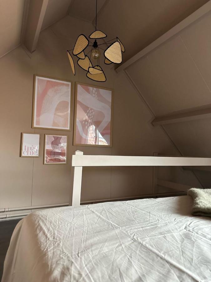 Bed Bij Bistro Apartment Medemblik Exterior photo